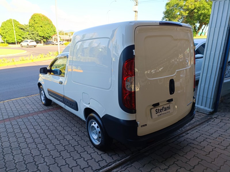 FIORINO 1.4 ENDURANCE EVO 8V FLEX 2P MANUAL - 2021 - BOM PRINCíPIO