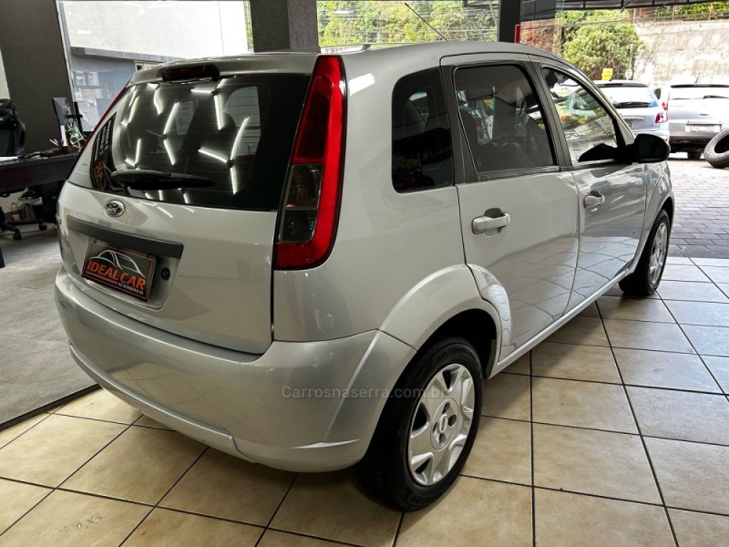 FIESTA 1.0 MPI CLASS HATCH 8V FLEX 4P MANUAL - 2014 - CAXIAS DO SUL