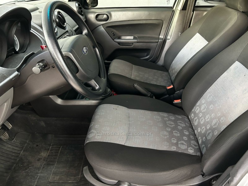 FIESTA 1.0 MPI CLASS HATCH 8V FLEX 4P MANUAL - 2014 - CAXIAS DO SUL