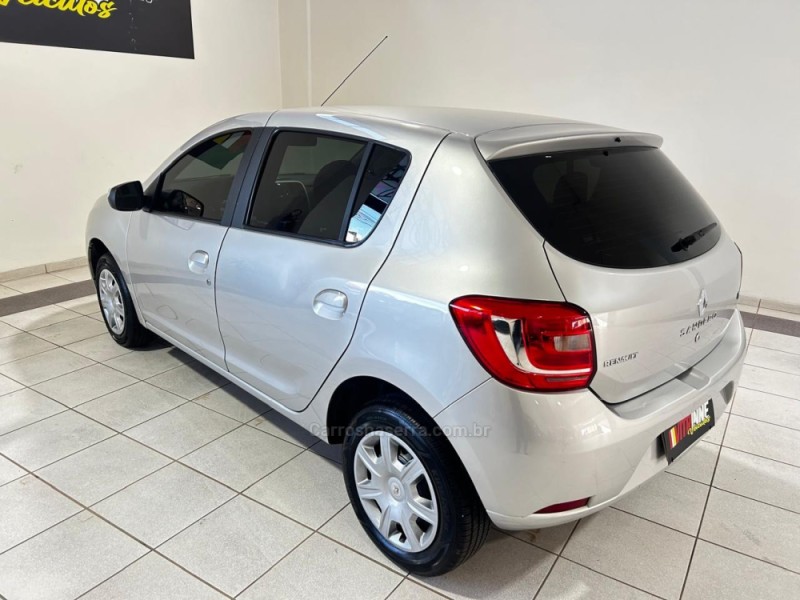 SANDERO 1.6 EXPRESSION 8V FLEX 4P MANUAL - 2015 - CAXIAS DO SUL