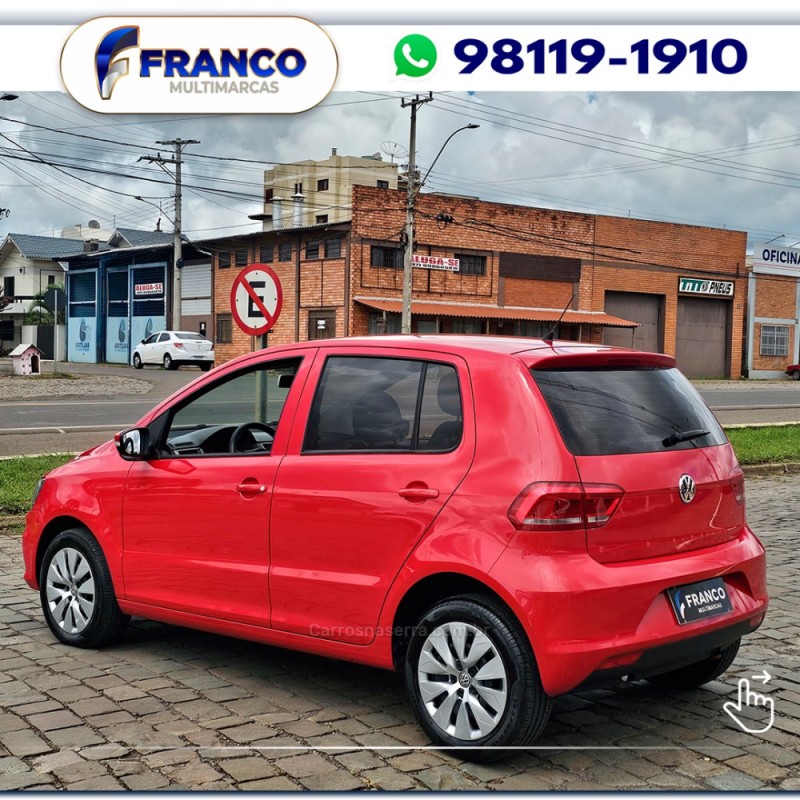 FOX 1.0 MI TRENDLINE 8V FLEX 4P MANUAL - 2015 - VACARIA