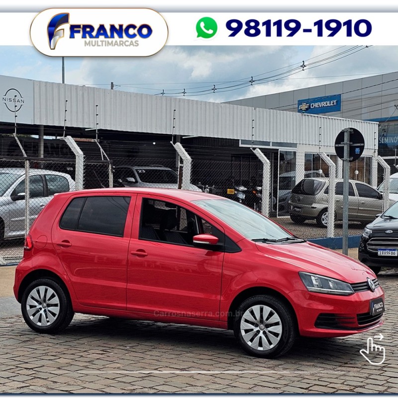 FOX 1.0 MI TRENDLINE 8V FLEX 4P MANUAL - 2015 - VACARIA