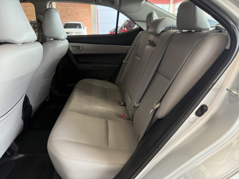 COROLLA 2.0 XEI 16V FLEX 4P AUTOMÁTICO - 2016 - FARROUPILHA