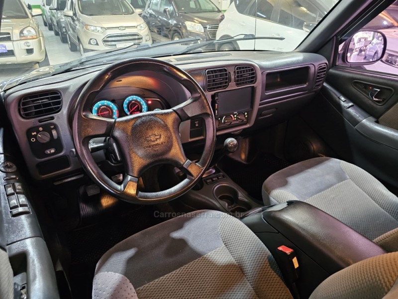 S10 2.4 MPFI RODEIO 4X2 CD 8V FLEX 4P MANUAL - 2011 - SAPUCAIA DO SUL