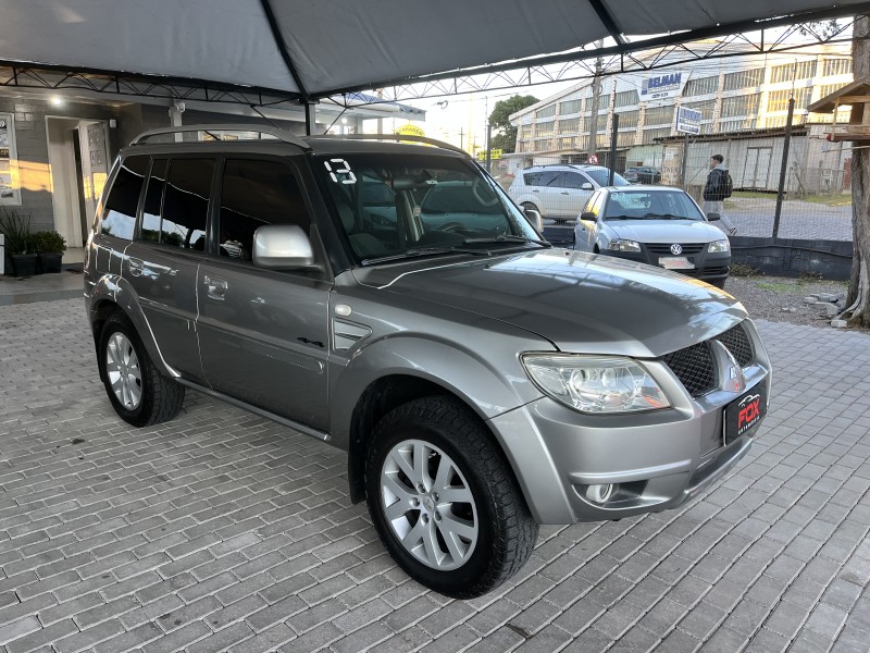 PAJERO TR4 2.0 4X4 16V 140CV FLEX 4P AUTOMÁTICO - 2013 - CAXIAS DO SUL