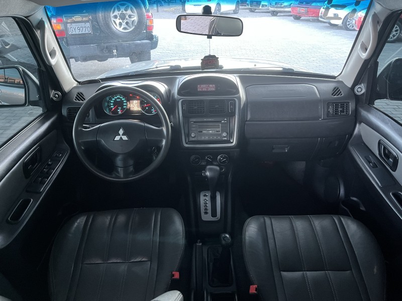 PAJERO TR4 2.0 4X4 16V 140CV FLEX 4P AUTOMÁTICO - 2013 - CAXIAS DO SUL