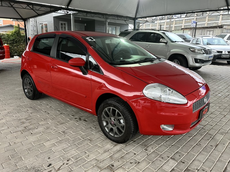 PUNTO 1.4 ELX 8V FLEX 4P MANUAL - 2010 - CAXIAS DO SUL