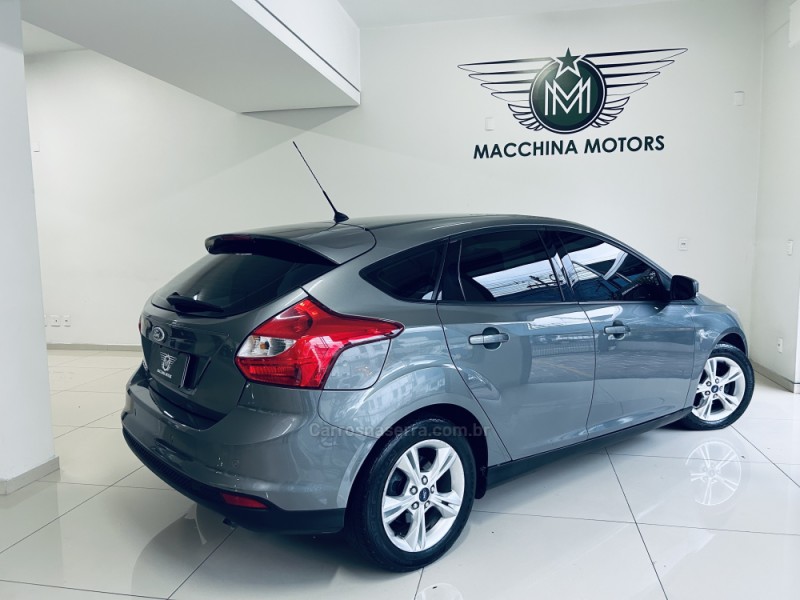 FOCUS 1.6 SE 16V FLEX 4P AUTOMÁTICO - 2015 - CAXIAS DO SUL