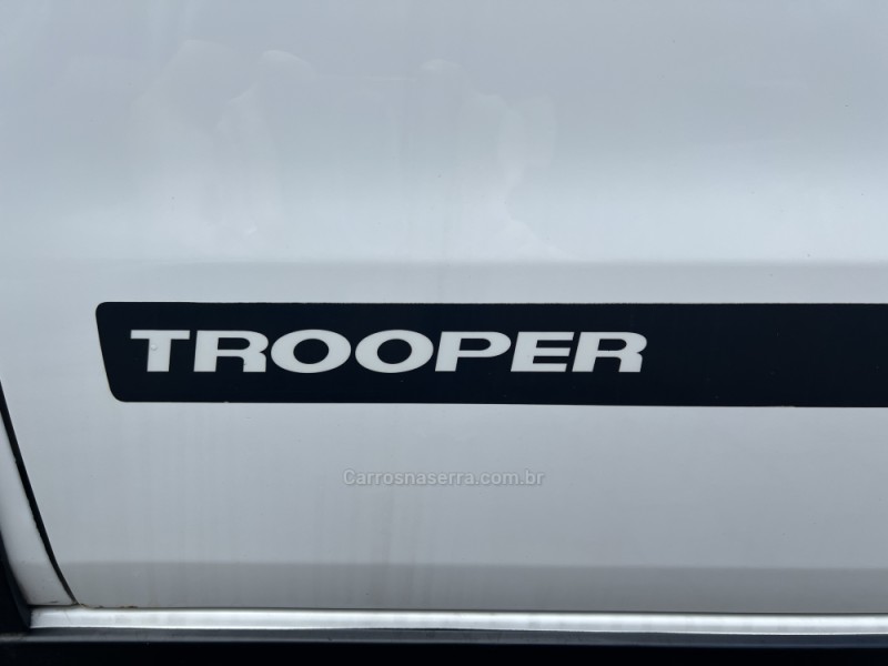 SAVEIRO 1.6 MI TROOPER CS 8V FLEX 2P MANUAL G.VI - 2011 - CANELA