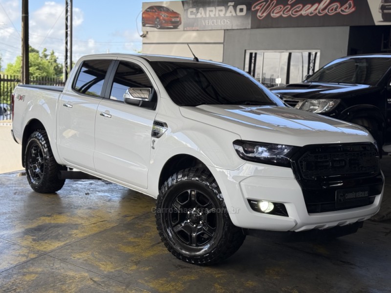 RANGER 3.2 XLT 4X4 CD 20V DIESEL 4P AUTOMÁTICO - 2017 - PAROBé