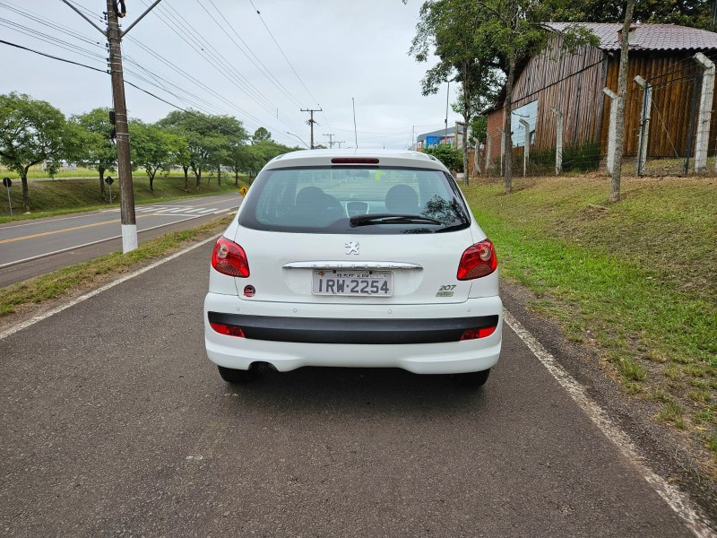 207 1.4 XR 8V FLEX 4P MANUAL - 2011 - VENâNCIO AIRES