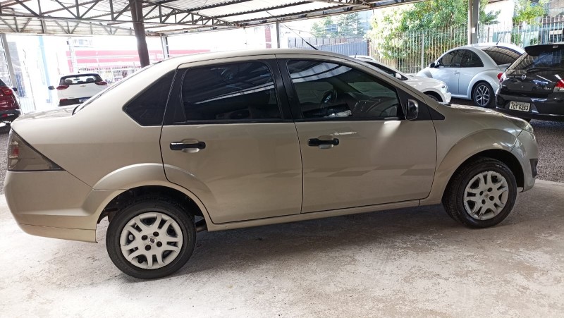 FIESTA 1.6 MPI SEDAN 8V FLEX 4P MANUAL - 2012 - CAXIAS DO SUL