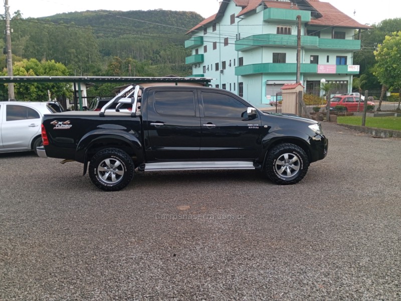 HILUX 3.0 SRV 4X4 CD 16V TURBO INTERCOOLER DIESEL 4P AUTOMÁTICO - 2009 - PICADA CAFé