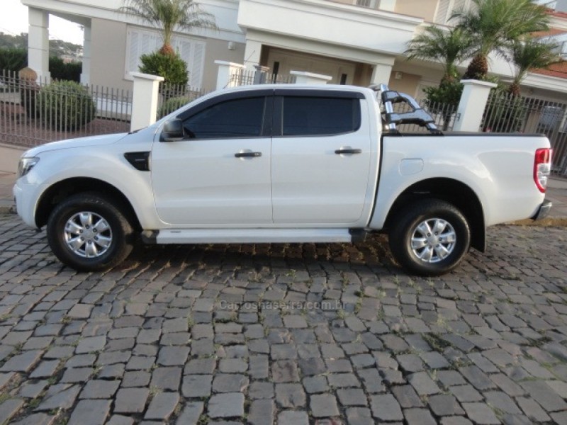 RANGER 2.5 XLS 4X2 CD 16V FLEX 4P MANUAL - 2014 - BENTO GONçALVES