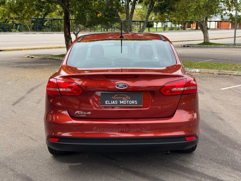 FOCUS 2.0 SE PLUS SEDAN 16V FLEX 4P AUTOMÁTICO - 2018 - BENTO GONçALVES