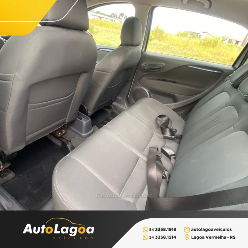 PUNTO 1.4 ATTRACTIVE 8V FLEX 4P MANUAL - 2016 - LAGOA VERMELHA