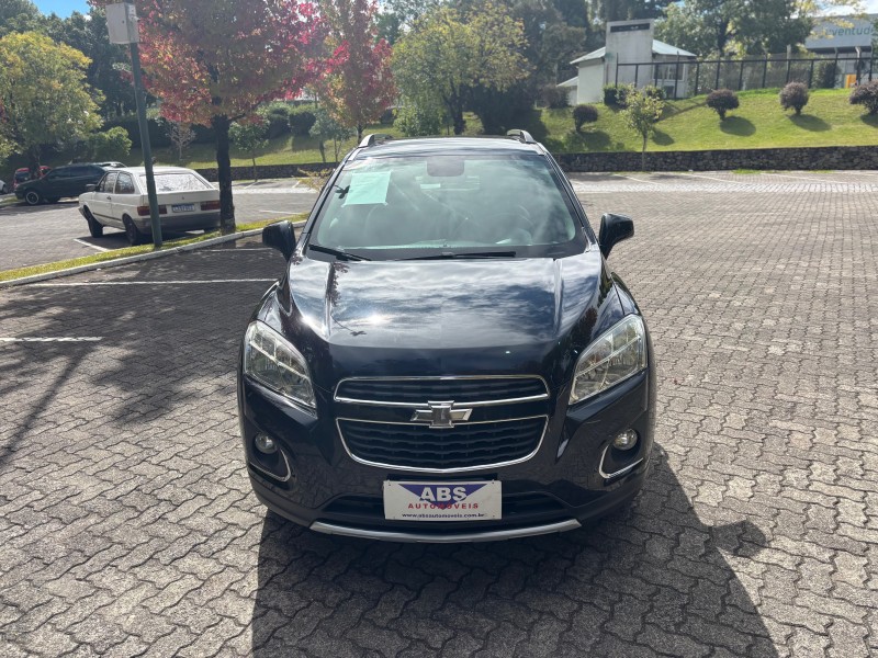 tracker 1.8 mpfi ltz 4x2 16v flex 4p automatico 2015 caxias do sul