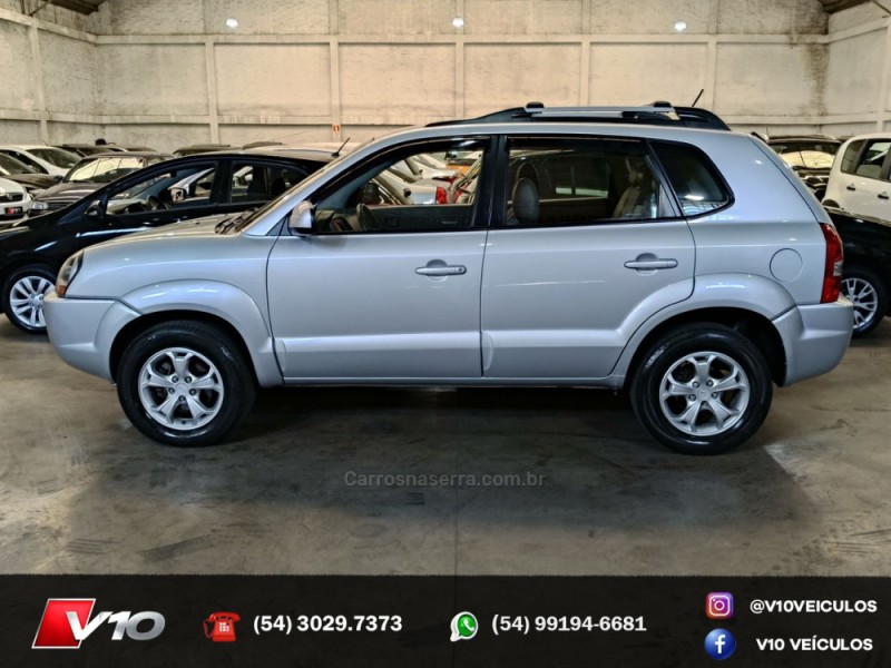 TUCSON 2.0 MPFI GLS 16V 143CV 2WD FLEX 4P AUTOMÁTICO - 2015 - CAXIAS DO SUL