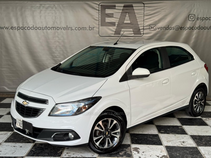 ONIX 1.4 MPFI LTZ 8V FLEX 4P MANUAL - 2016 - NOVA PRATA