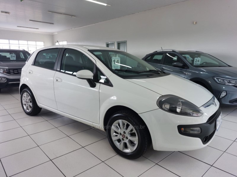 PUNTO 1.4 ATTRACTIVE 8V FLEX 4P MANUAL - 2014 - BENTO GONçALVES