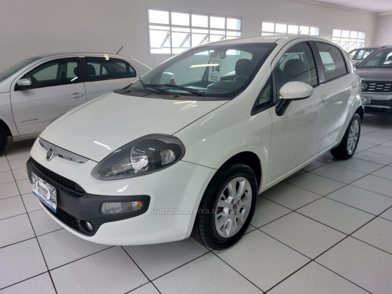 PUNTO 1.4 ATTRACTIVE 8V FLEX 4P MANUAL - 2014 - BENTO GONçALVES