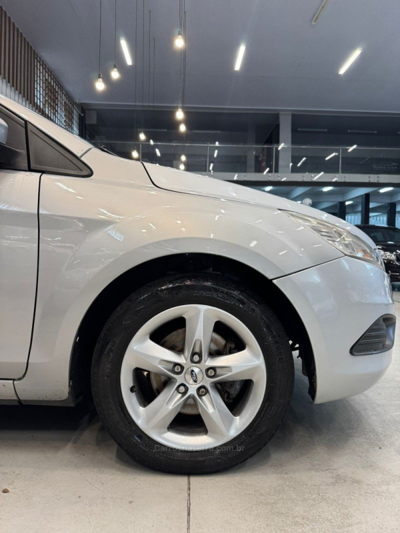 FOCUS 2.0 GLX 16V FLEX 4P MANUAL - 2010 - CAXIAS DO SUL