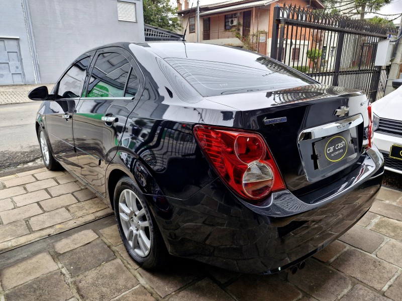 SONIC 1.6 LTZ SEDAN 16V FLEX 4P AUTOMÁTICO - 2013 - CAXIAS DO SUL