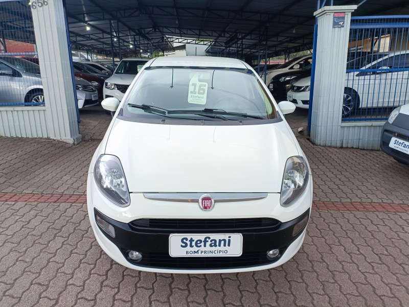 PUNTO 1.4 ATTRACTIVE ITALIA 8V FLEX 4P MANUAL - 2016 - BOM PRINCíPIO