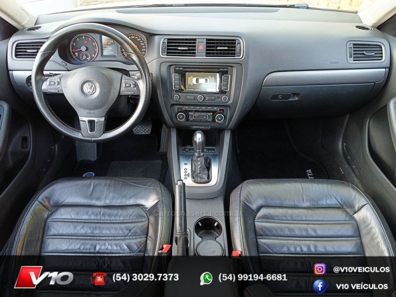 JETTA 2.0 TSI DSG HIGHLINE 200CV GASOLINA 4P AUTOMÁTICO - 2012 - CAXIAS DO SUL