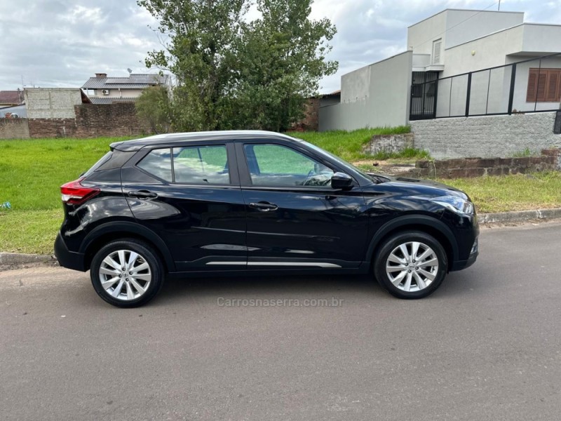 KICKS 1.6 16V FLEX SV PACK PLUS 4P XTRONIC - 2019 - CAMPO BOM