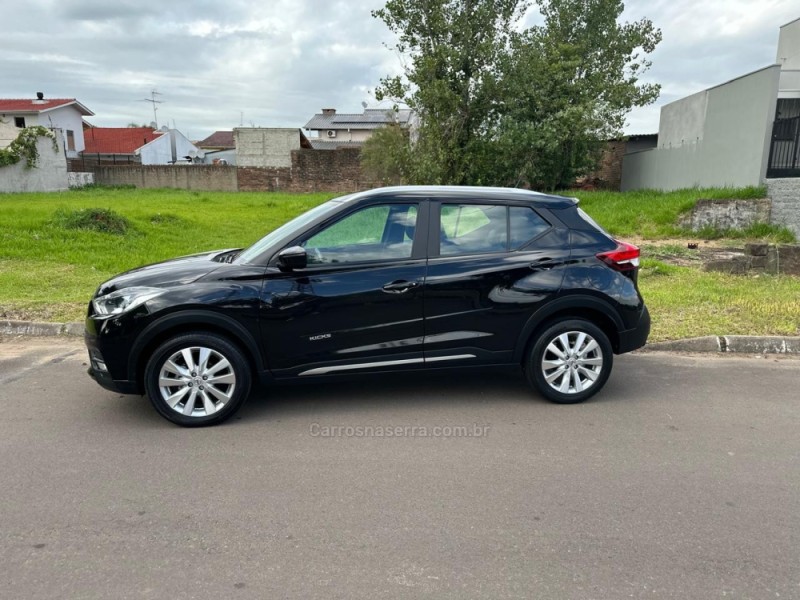 KICKS 1.6 16V FLEX SV PACK PLUS 4P XTRONIC - 2019 - CAMPO BOM