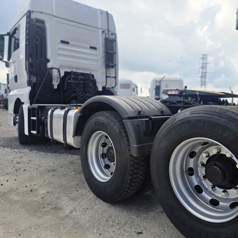 TGX 28.440 6X2 - 2019 - GARIBALDI