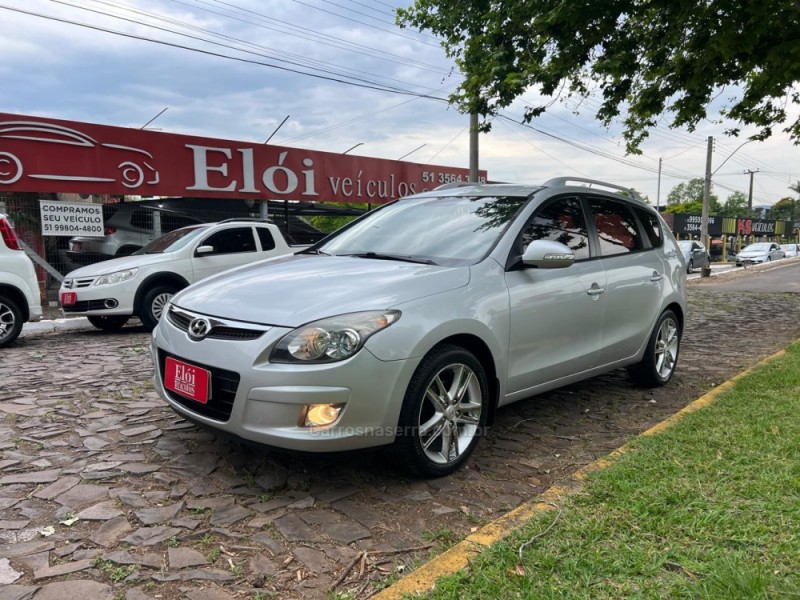 i30 cw 2.0 mpfi 16v gasolina 4p automatico 2012 dois irmaos