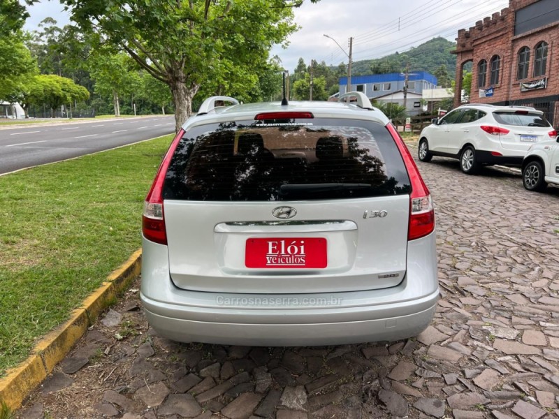 I30 CW 2.0 MPFI 16V GASOLINA 4P AUTOMATICO - 2012 - DOIS IRMãOS