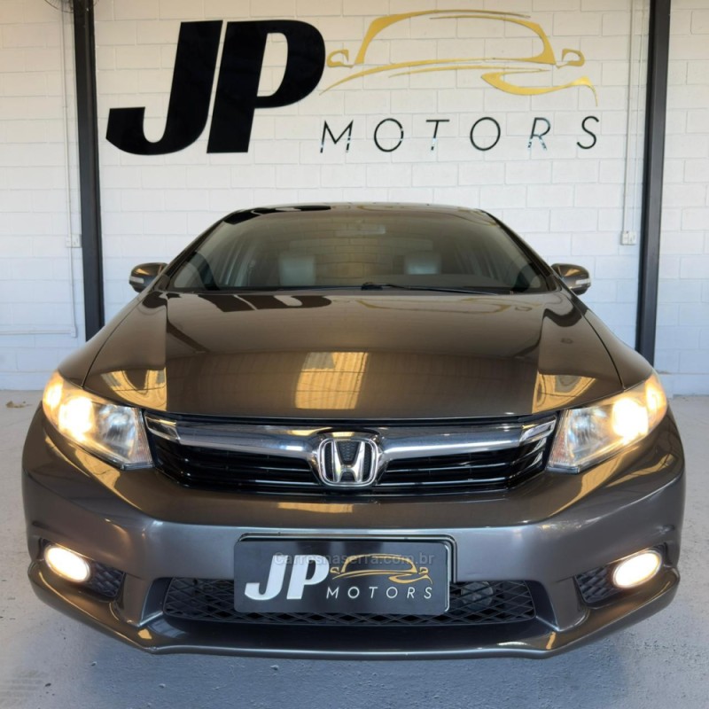 CIVIC 1.8 LXS 16V GASOLINA 4P AUTOMÁTICO - 2014 - NOVO HAMBURGO