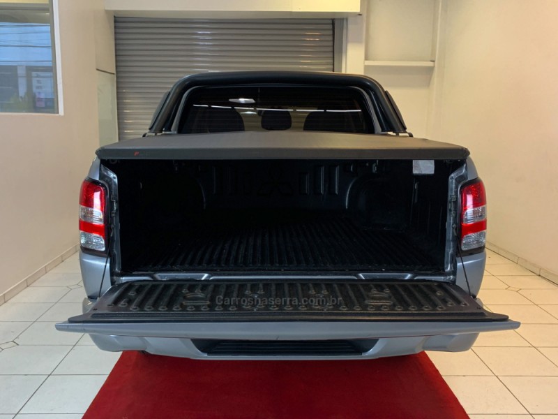L200 TRITON 2.4 HPE-S SPORT 4X4 CD 16V DIESEL 4P AUTOMÁTICO - 2020 - PORTO ALEGRE