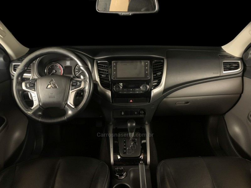 L200 TRITON 2.4 HPE-S SPORT 4X4 CD 16V DIESEL 4P AUTOMÁTICO - 2020 - PORTO ALEGRE