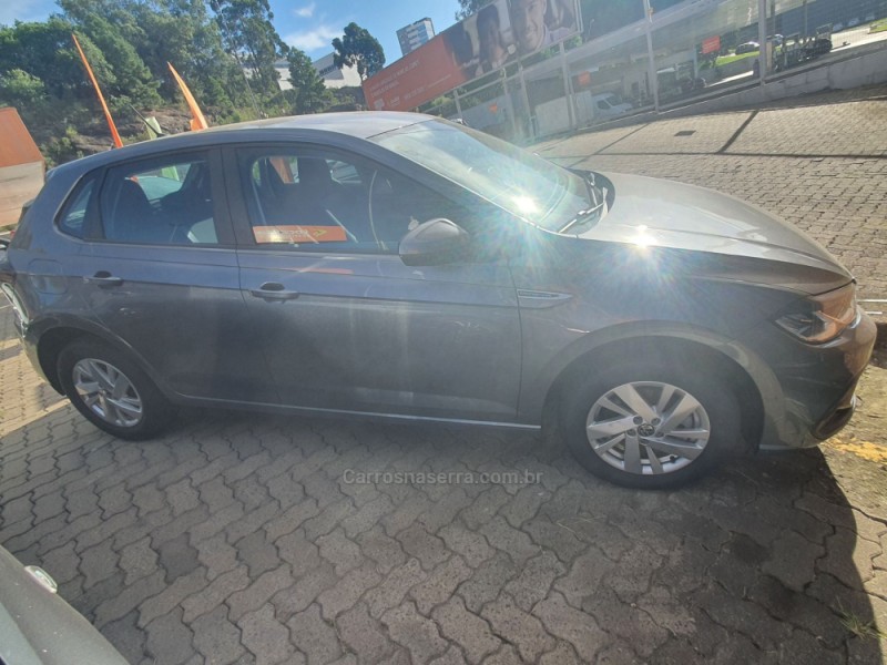 POLO 1.0 TSI COMFORTLINE 12V FLEX 4P AUTOMÁTICO - 2024 - CAXIAS DO SUL