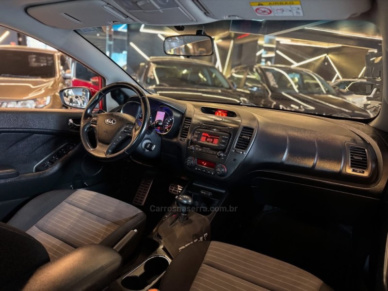 CERATO 1.6 SX3 16V GASOLINA 4P AUTOMÁTICO - 2015 - NOVO HAMBURGO