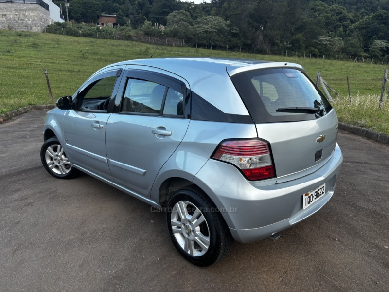AGILE 1.4 MPFI LTZ 8V FLEX 4P MANUAL - 2010 - CAXIAS DO SUL