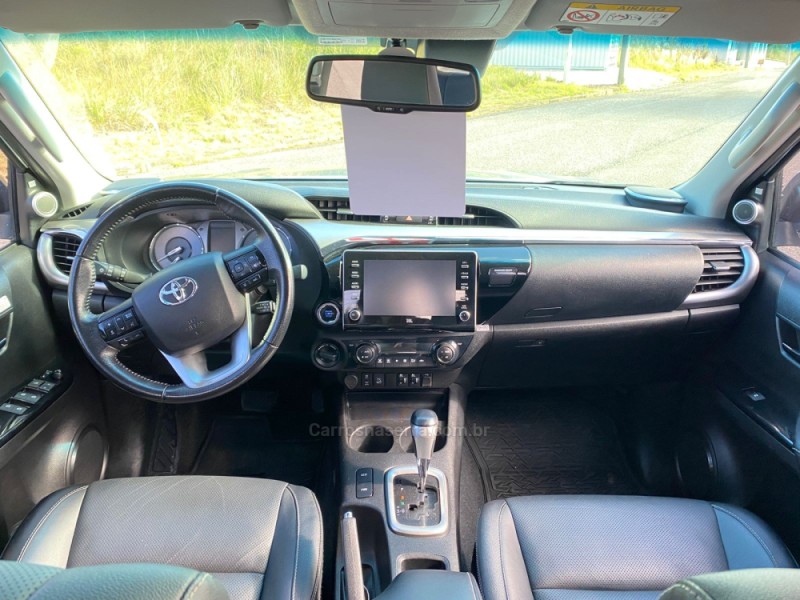 HILUX 2.8 SRX 4X4 CD 16V DIESEL 4P AUTOMÁTICO - 2023 - FLORES DA CUNHA