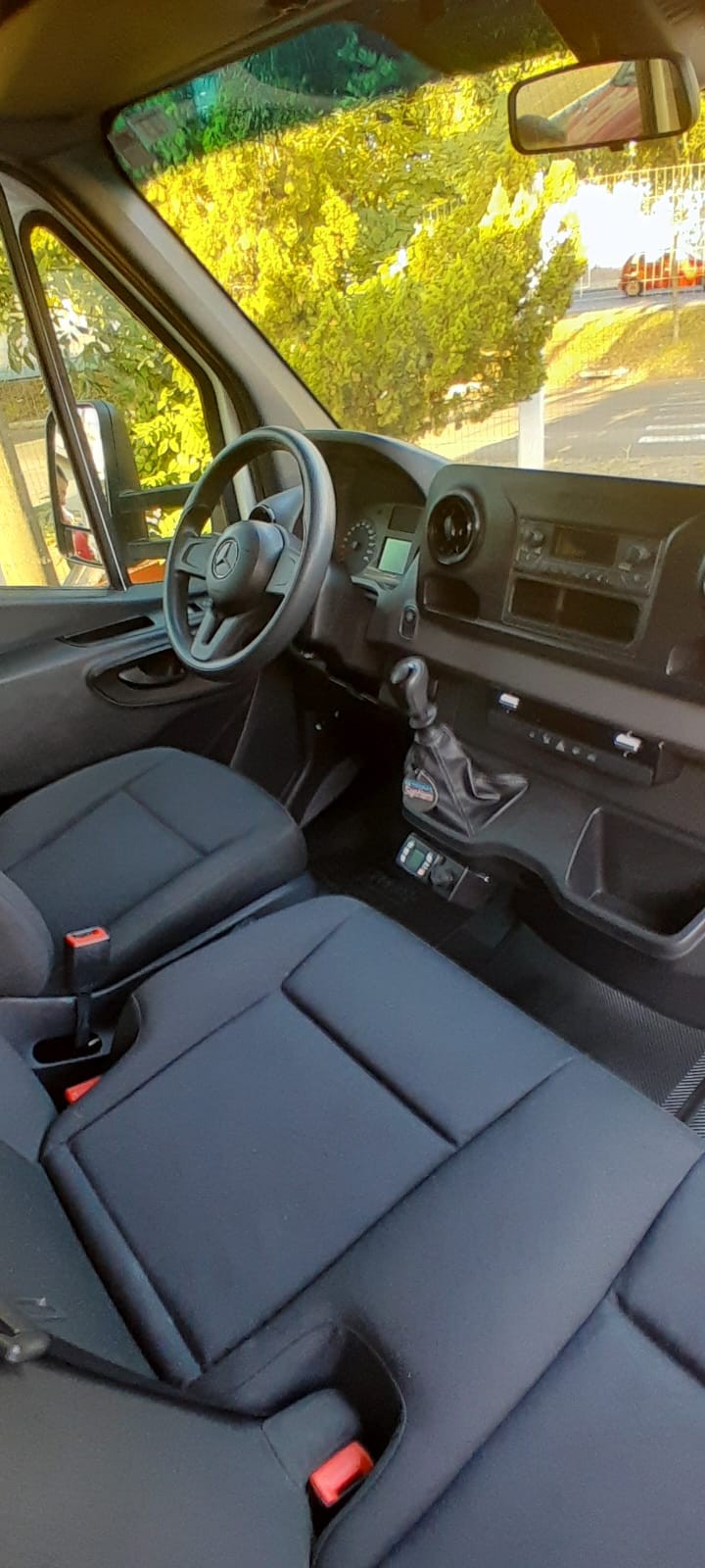 SPRINTER 2.2 CHASSI 416 FURGÃO LONGO TURBO DIESEL 2P MANUAL - 2020 - ESTâNCIA VELHA