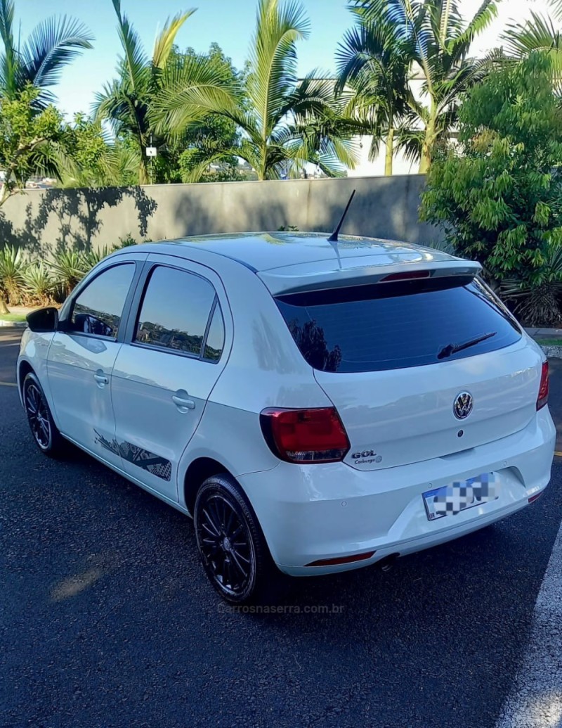 GOL 1.0 MI ROCK IN RIO 8V FLEX 4P MANUAL - 2016 - CAMPO BOM