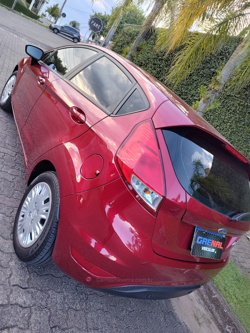 FIESTA 1.6 SEL HATCH 16V FLEX 4P AUTOMÁTICO - 2018 - CAMPO BOM