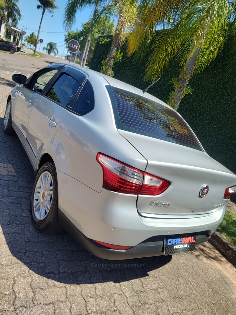 GRAND SIENA 1.6 MPI ESSENCE 16V FLEX 4P AUTOMATIZADO - 2013 - CAMPO BOM