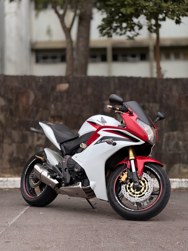 cbr 600f 2013 caxias do sul