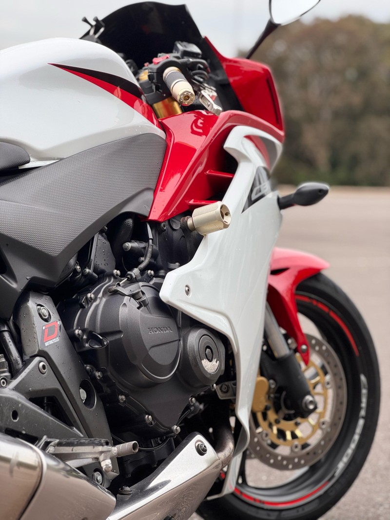 CBR 600F  - 2013 - CAXIAS DO SUL