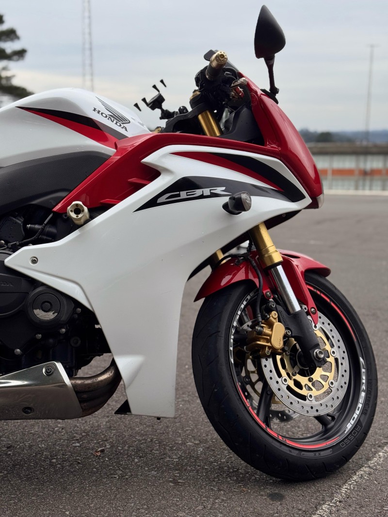 CBR 600F  - 2013 - CAXIAS DO SUL