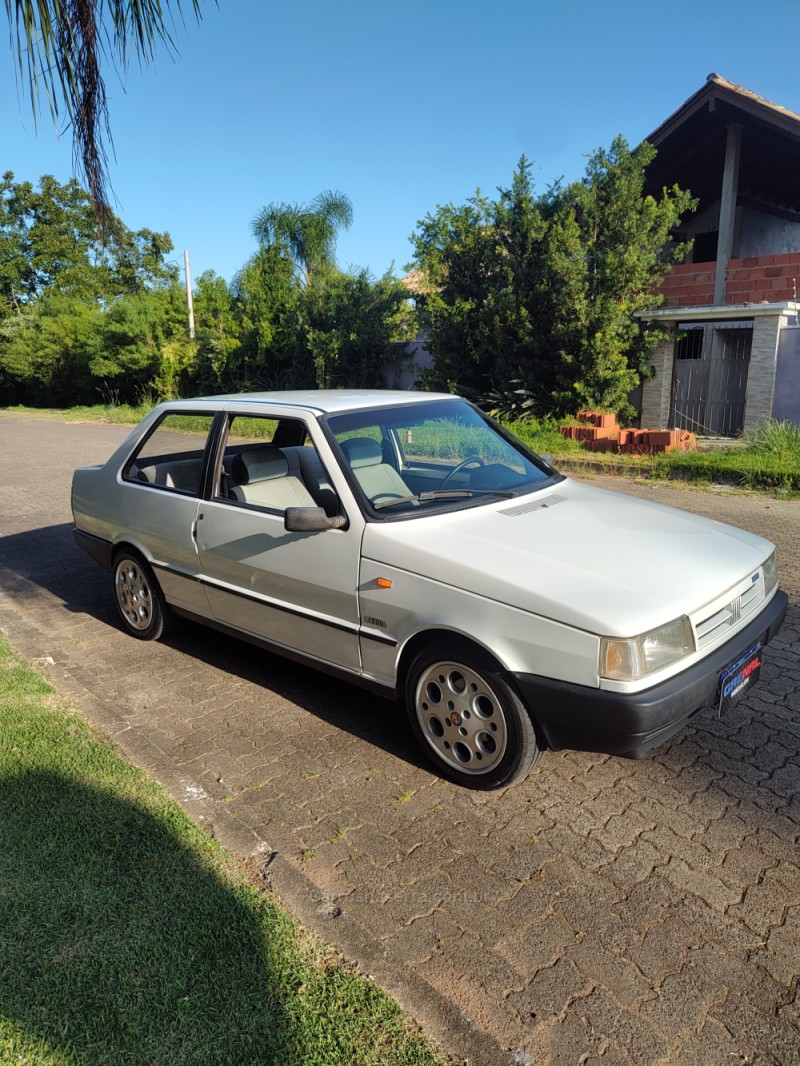 PRÊMIO 1.6 SL 8V GASOLINA 4P MANUAL - 1991 - CAMPO BOM