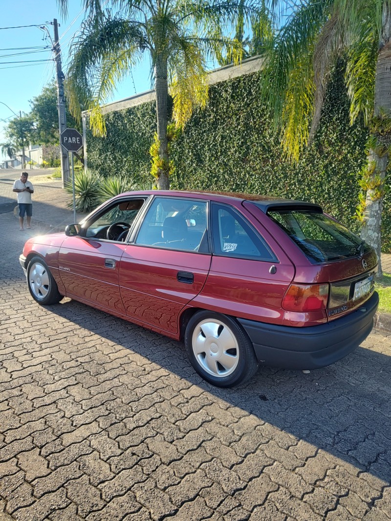 ASTRA 2.0 MPFI GLS 8V GASOLINA 4P MANUAL - 1994 - CAMPO BOM